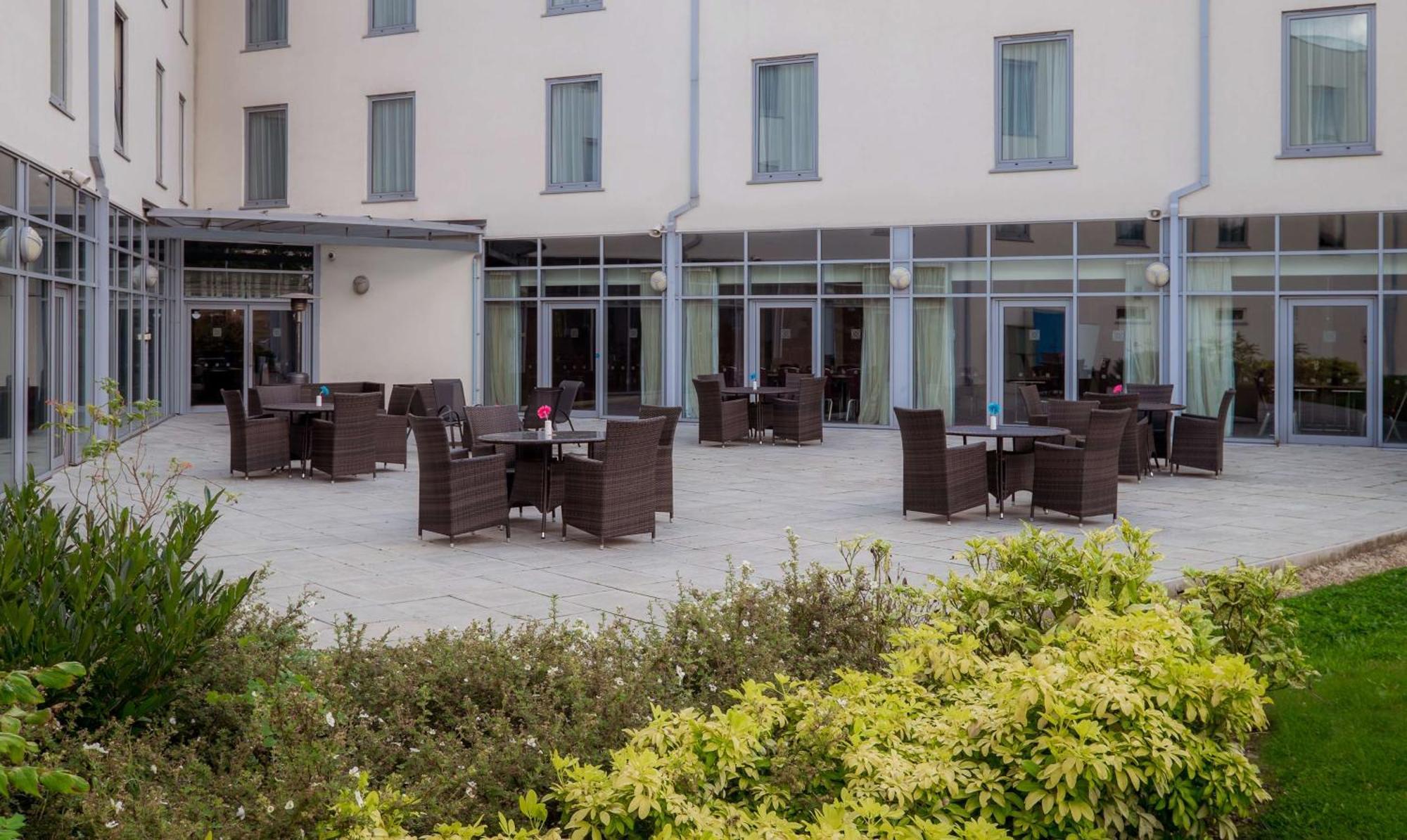 London Luton Vale Hotel Eksteriør billede